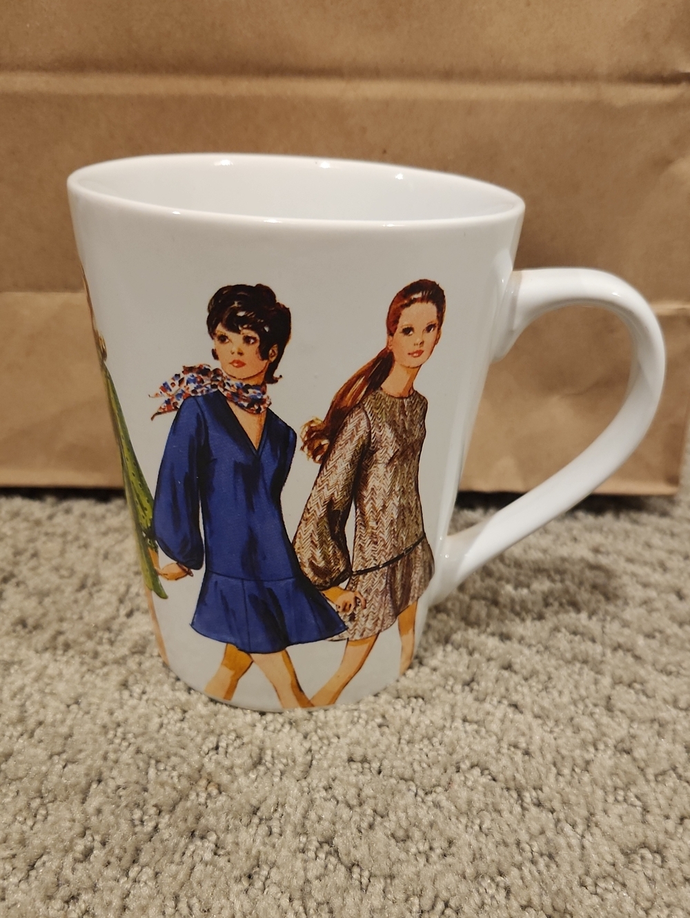 Simplicity Vintage 1970 Fashion Illustration Ceramic Coffee Mug White Retro Mod
